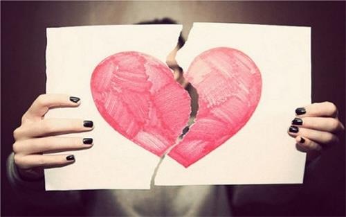 12 cung hoàng đạo nữ ai chia tay vẫn không bỏ follow người yêu cũ?