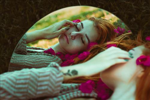 Tình yêu nữ Cự Giải nam Sư Tử: Ấm áp lan tỏa khắp thế gian