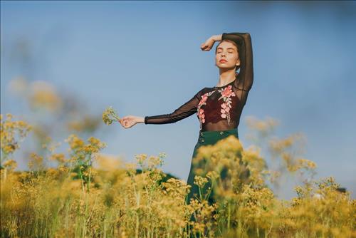 Tình yêu nữ Thiên Bình nam Sư Tử: Chân thành và vô cùng mãnh liệt