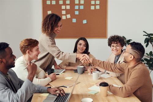 Tử vi hàng ngày 23/12/2019 về sự nghiệp của 12 con giáp: Quý nhân chờ đón ai?