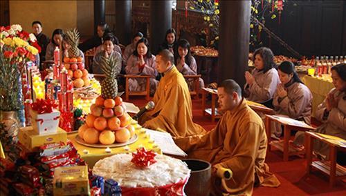 Nên làm lễ dâng sao giải hạn ở nhà hay ở chùa?