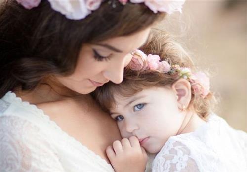 Top những anh chàng, cô nàng máu me chuyện chồng con nhất quả đất