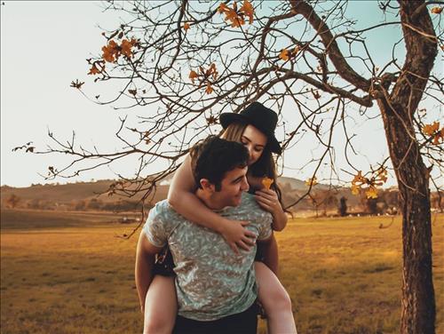 Tình yêu nữ Bảo Bình nam Ma Kết: Sự lạnh lùng sẽ giết chết mối tình ngọt ngào