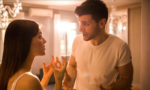 Tiết lộ 4 chòm sao càng cãi cọ càng yêu đối phương nhiều hơn