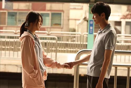 Top 3 cung hoàng đạo dễ gặp lại người yêu cũ, sẵn sàng nối lại tình xưa trong tuần tới