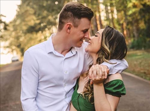 Những cặp đôi có mối quan hệ phức tạp tình yêu chắc có bền lâu?