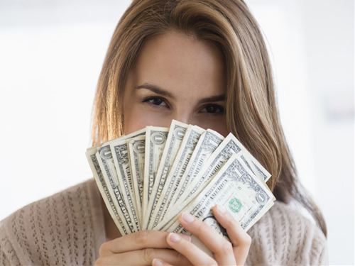 Tử vi hàng ngày 26/1/2020 về tài lộc của 12 con giáp: Đầu năm lộc tới tay ai?