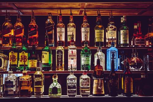 Đừng kêu ca ở Việt Nam, tới những quốc gia này đừng dại gì mà uống rượu bia