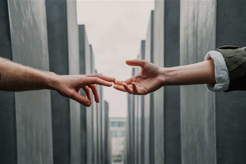 Dự đoán quý nhân vận trong sự nghiệp của 12 chòm sao năm 2021: Ai có nhiều cát khí vây quanh nhất?