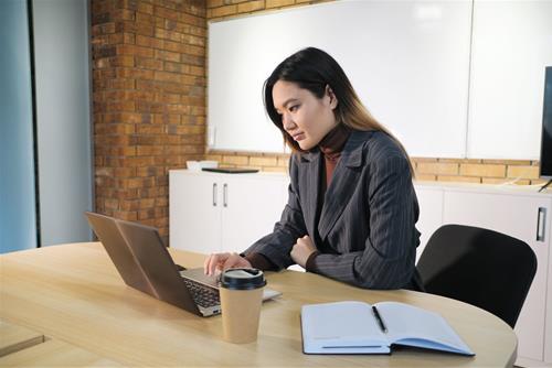 Những chòm sao sự nghiệp chông chênh nhất trong năm 2021