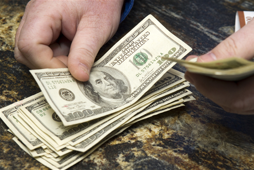 Tử vi hàng ngày 1/3/2020 về tài lộc của 12 con giáp: Ai chăm chỉ kiếm tiền?