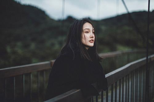 Top 5 chòm sao nữ vì yêu cứ đâm đầu mù quáng, sẵn sàng hy sinh tất cả