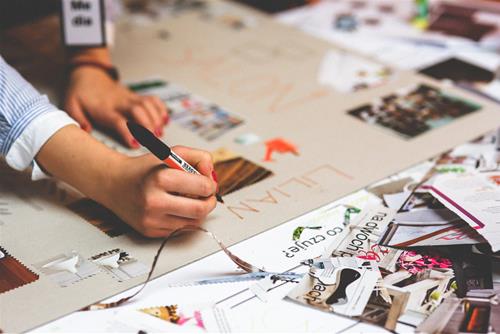 Người sống trầm lặng tưởng không nổi bật ai ngờ toàn thiên tài