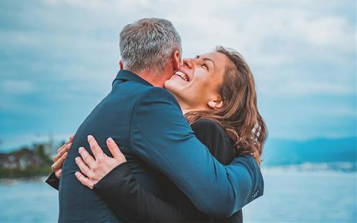 Bí quyết giữ lửa cho cuộc sống hôn nhân luôn nồng nhiệt như ngày đầu mới yêu của 12 chòm sao