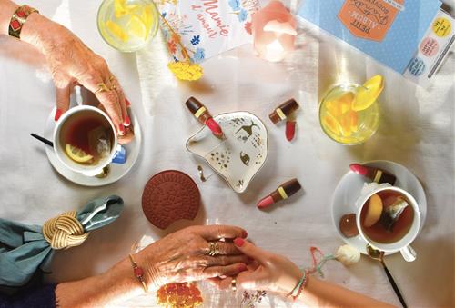 Những câu nói hay về son môi tôn vinh phụ nữ xinh đẹp, quyến rũ