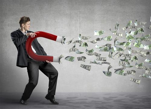 Tử vi hôm nay 26/8/2020 về tài lộc của 12 con giáp: Ai tiền nhiều chẳng lo thiếu?