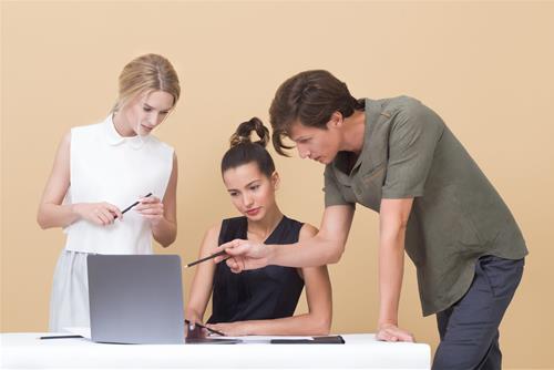 Tử vi hôm nay 19/9/2020 về sự nghiệp của 12 con giáp: Ai đạt thành tích rực rỡ?