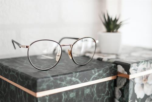 Tử vi Thứ 6 ngày 25/9/2020 của 12 con giáp: Tý nóng nảy, Dần sung túc