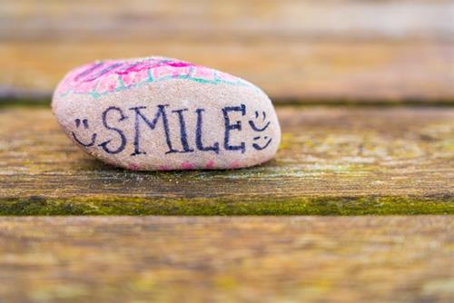 Tử vi hôm nay 15/2/2021 về may mắn của 12 con giáp: Niềm vui nào chờ đón?