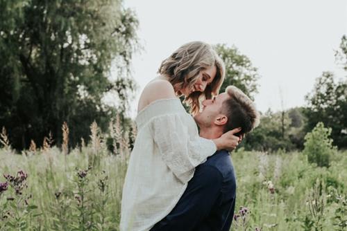 12 cung hoàng đạo dùng thử cách này, ngày 8/3 người theo tấp nập