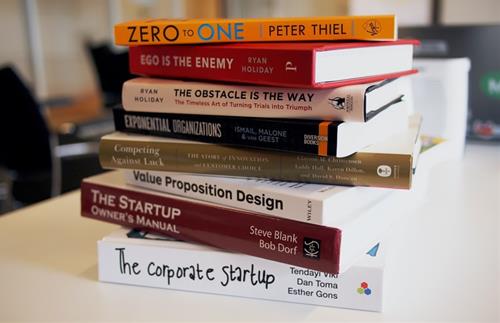 Tử vi hôm nay 4/6/2021 về tài lộc của 12 con giáp: Ai được Thần Tài chiếu cố?