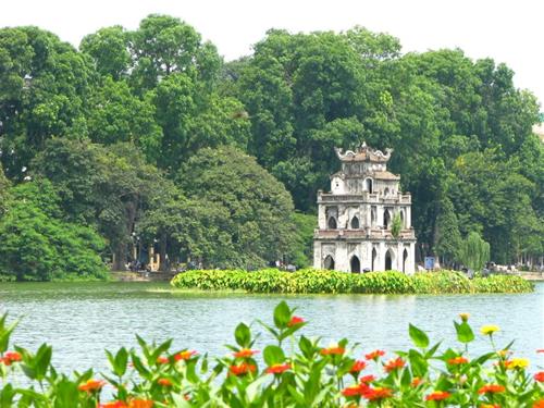Dự báo thời tiết ngày 4/7/2021: Hà Nội ngày nắng nóng gay gắt, đêm có thể có mưa dông rải rác vài nơi