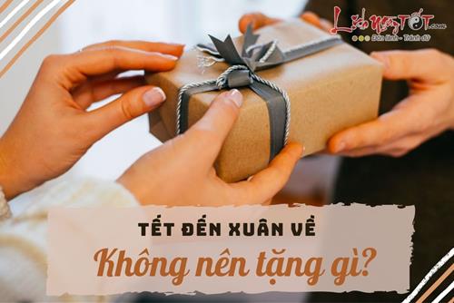 Tết Bính Ngọ 2026 đến, chớ dại biếu tặng nhau những món đồ này kẻo xui xẻo ập đến