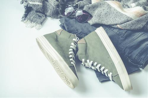 Tử vi thứ 2 ngày 12/12/2022 của 12 con giáp: Tý lý trí, Mão tự tin