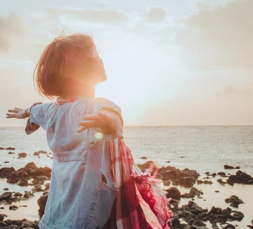 Tử vi hôm nay 22/2/2022 về may mắn của 12 con giáp: Ai bị hung vận cản trở?