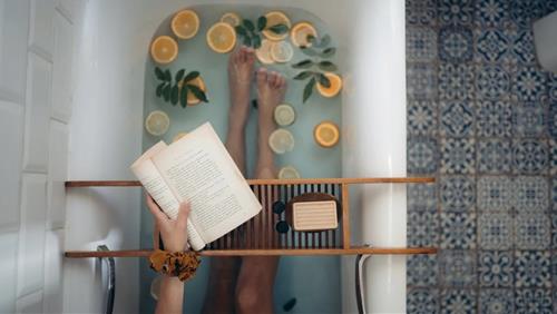 Xếp hạng mức độ mê sách của 12 chòm sao: Ai tìm tới sách để giải sầu?