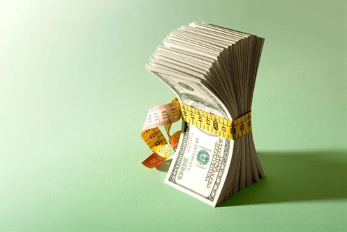 4 con giáp cuối tuần này (4-5/6) kiếm tiền siêu đỉnh, tha hồ ngồi mát ăn bát vàng