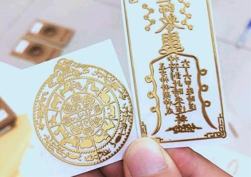 Linh phù là gì? Mức độ LINH ỨNG thế nào mà luôn được giới trẻ săn tìm?