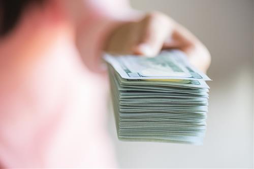 6 chòm sao có biến động tài chính lớn nhất cuối năm 2022: Ai tiền bạc phủ phê, ai khó giữ được tiền?