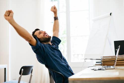 Quý 3 năm 2022: Ghen đỏ mắt với 5 con giáp số hưởng được cả tiền tài lẫn danh lợi, mưu sự thuận buồm xuôi gió