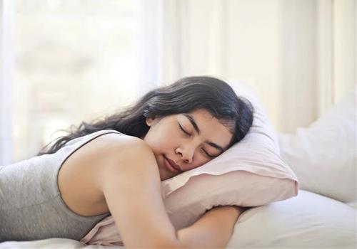 Xếp hạng mức độ ngủ nhiều của 12 chòm sao: Ai ngủ bất chấp, trời có sập cũng chẳng màng?