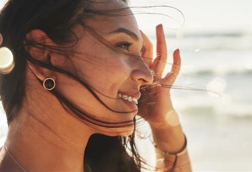 Top 4 con giáp phước lành vây quanh cuối tháng 8 âm lịch, thịnh vượng không kể xiết