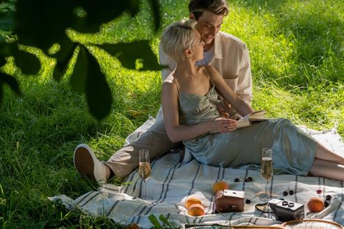 Tình yêu nữ Bạch Dương: Chàng trai nào sẽ khơi gợi nét dịu dàng, nữ tính của cô ấy?