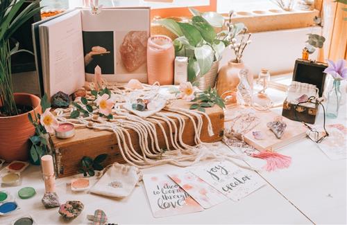 Tử vi Chủ nhật ngày 26/3/2023 của 12 cung hoàng đạo: Sư Tử bất an, Ma Kết bị cám dỗ