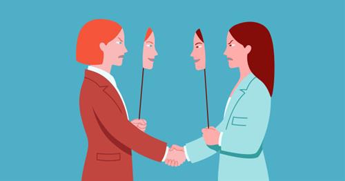 3 câu thường treo trên miệng của kẻ ĐẠO ĐỨC GIẢ - Cổ nhân dạy nhận biết kiểu người hai mặt hóa ra đơn giản như thế!