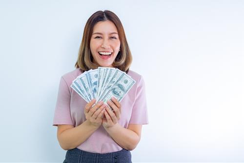 Được thần MAY MẮN ưu ái cuối tuần này (27-28/5), 4 con giáp đón tài lộc tăng vọt, đời sống lên hương