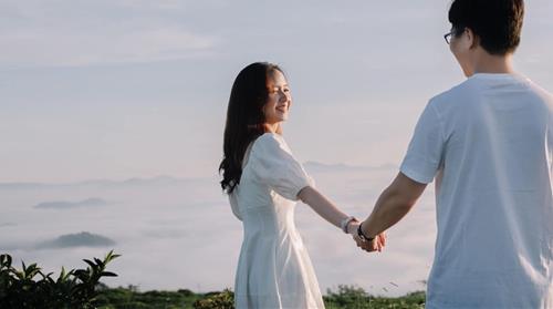 Tuần mới 8-14/5, chúc mừng 4 chòm sao chìm trong bể TÌNH, yêu đương may mắn!