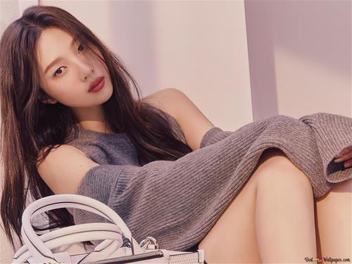 Top 4 cung hoàng đạo có vẻ đẹp NGỌT ngào như kẹo: Đừng nhìn kẻo YÊU luôn!