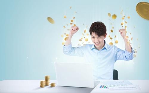 Tử vi hôm nay - Top 3 con giáp tiền bạc thoải mái tiêu ngày 10/8/2023