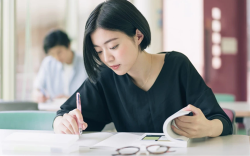 Tháng 8 năm nay, có 4 chòm sao này cực kỳ xuất sắc trong sự nghiệp, học hành!