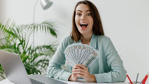 Rũ bỏ mọi xui xẻo, 4 con giáp thảnh thơi đón tài lộc trong tháng 9, ra ngoài gặp quý nhân, sự nghiệp thăng tiến