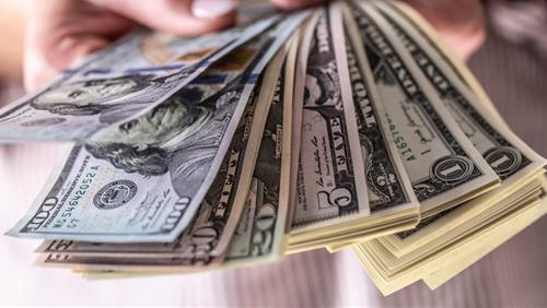 Tử vi hôm nay: 4 con giáp rủng rỉnh tiền bạc ngày 15/10/2024, thu nhập tăng nhanh