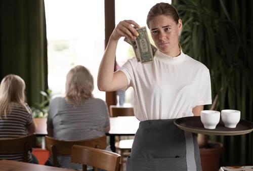 Chiêm tinh học tiết lộ bạn là chòm sao thích tiêu tiền hay tiết kiệm tiền?