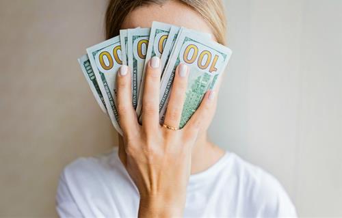 Tử vi hôm nay: 4 con giáp kiếm nhiều tiền ngày 31/5/2024, thu nhập rủng rỉnh