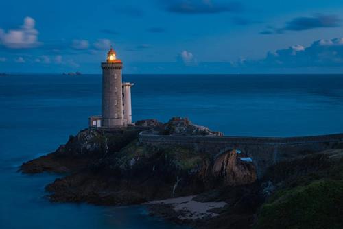 Tử vi thứ 7 ngày 15/6/2024 của 12 cung hoàng đạo: Hổ Cáp sai hướng, Thiên Bình thân thiện