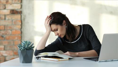 Bị tai ương đeo bám, 4 con giáp xui xẻo tuần này (12-18/8) cẩn thận làm gì cũng ôm thua thiệt